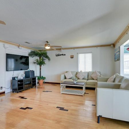 Waterfront Galveston Bay Retreat - 4 Mi To Beach! ภายนอก รูปภาพ