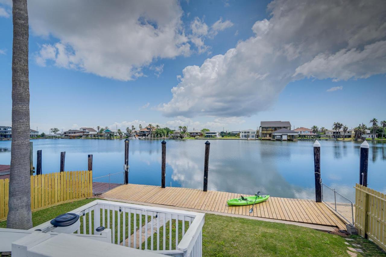 Waterfront Galveston Bay Retreat - 4 Mi To Beach! ภายนอก รูปภาพ